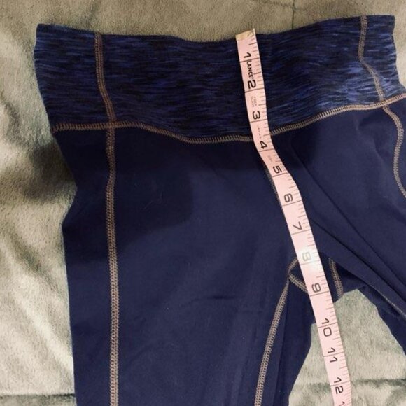 ATHLETA Womens Leggings Space Dye Splits REVELATION Capri Crop Blue Size XS - Picture 4 of 5